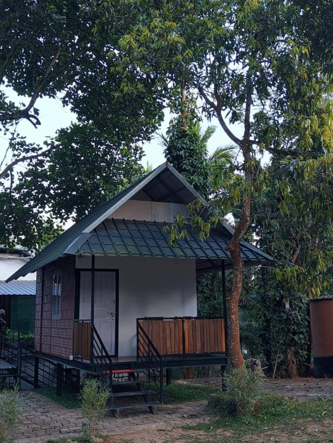 The Wayanad Club Otel Sultan Bathery Dış mekan fotoğraf